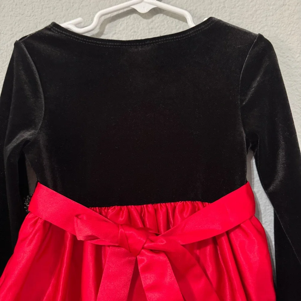 Rare Editions 4T Girls Black‎ Velvet Red Satin Paisley Sequin Holiday Dress